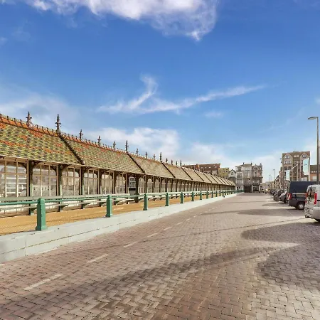 Spacious With Terrace *