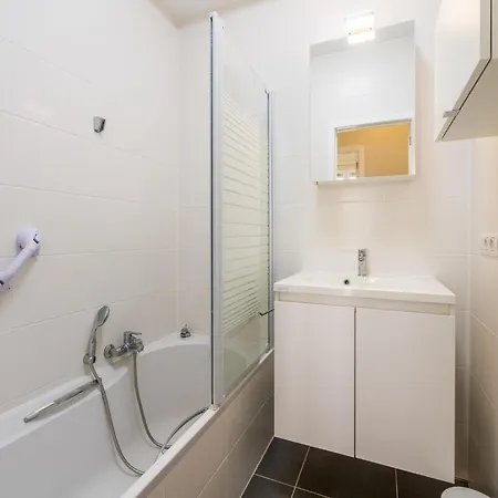 Spacious With Terrace * Blankenberge