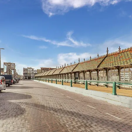 Apartment Spacious With Terrace