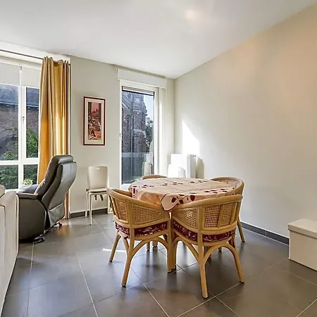 Апартаменты Spacious With Terrace Бланкенберге