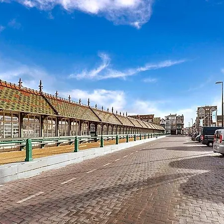 Spacious With Terrace Апартаменты Бланкенберге